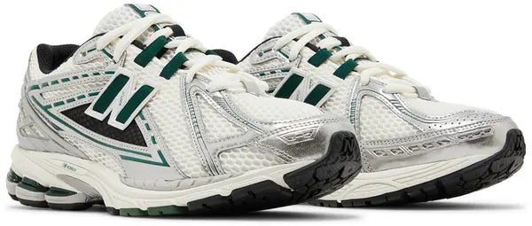 New Balance 1906R 'Silver Metallic Nightwatch Green'