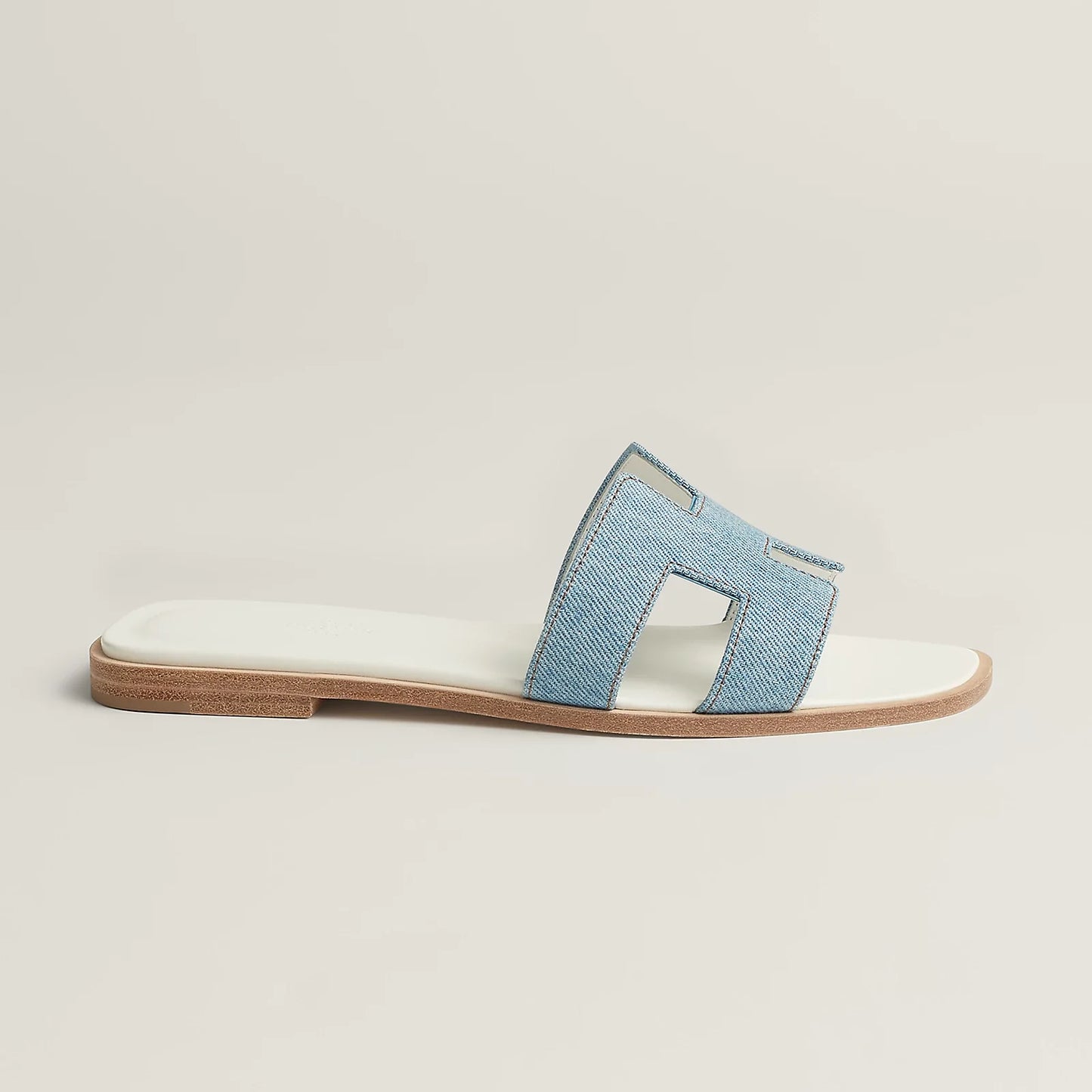 Hermès Oran Sandals - Bleu Clair