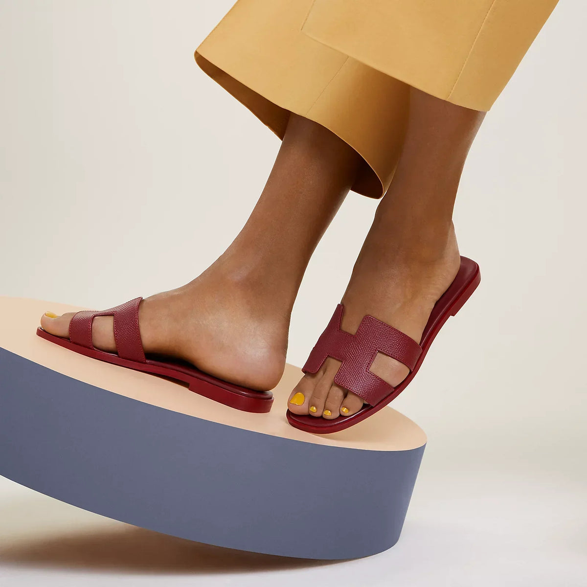 Hermès Oran Sandals - Rouge H