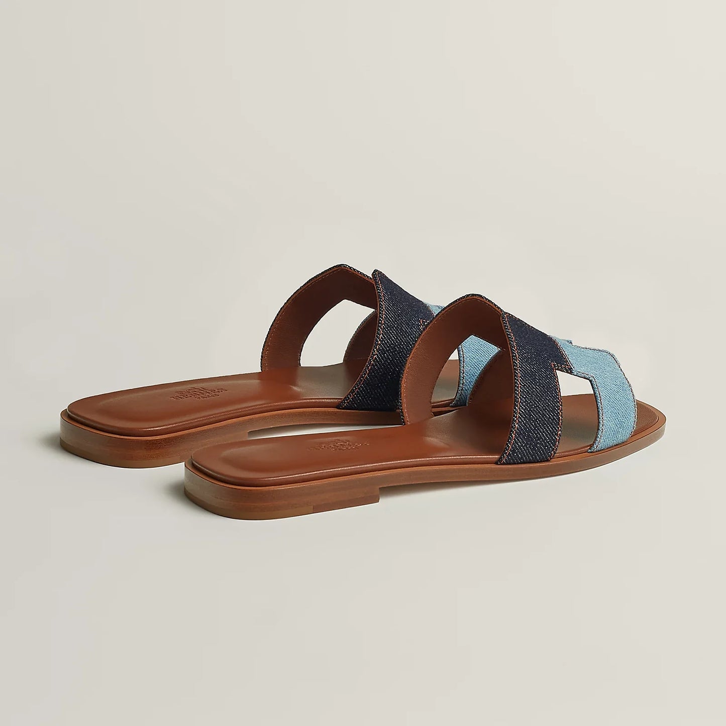Hermès Oran Sandals - Bleu Brut / Bleu Clair