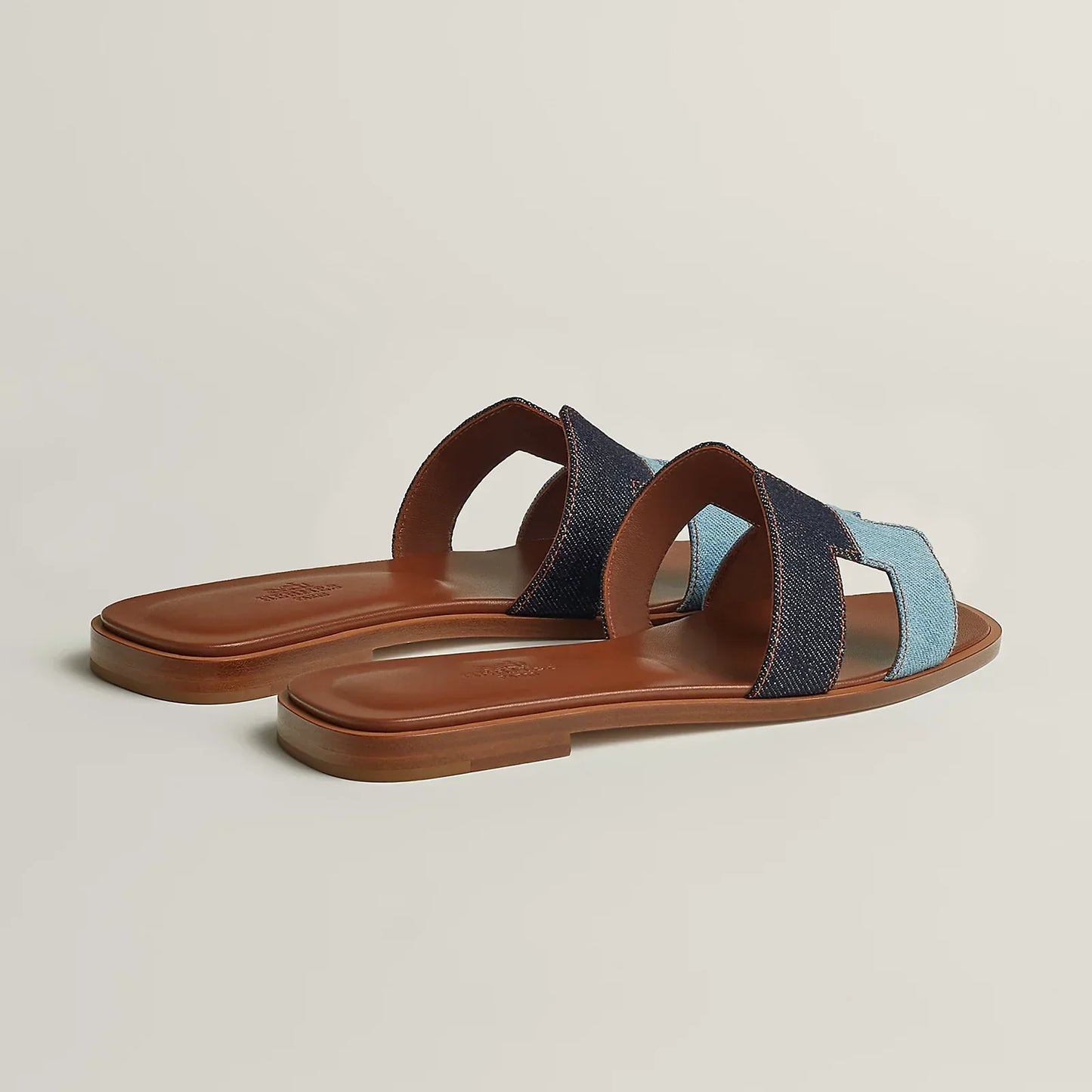 Hermès Oran Sandals - Bleu Brut / Bleu Clair