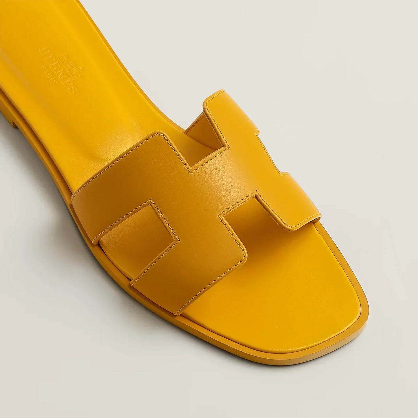 Hermès Oran Sandals - Jaune Topaze