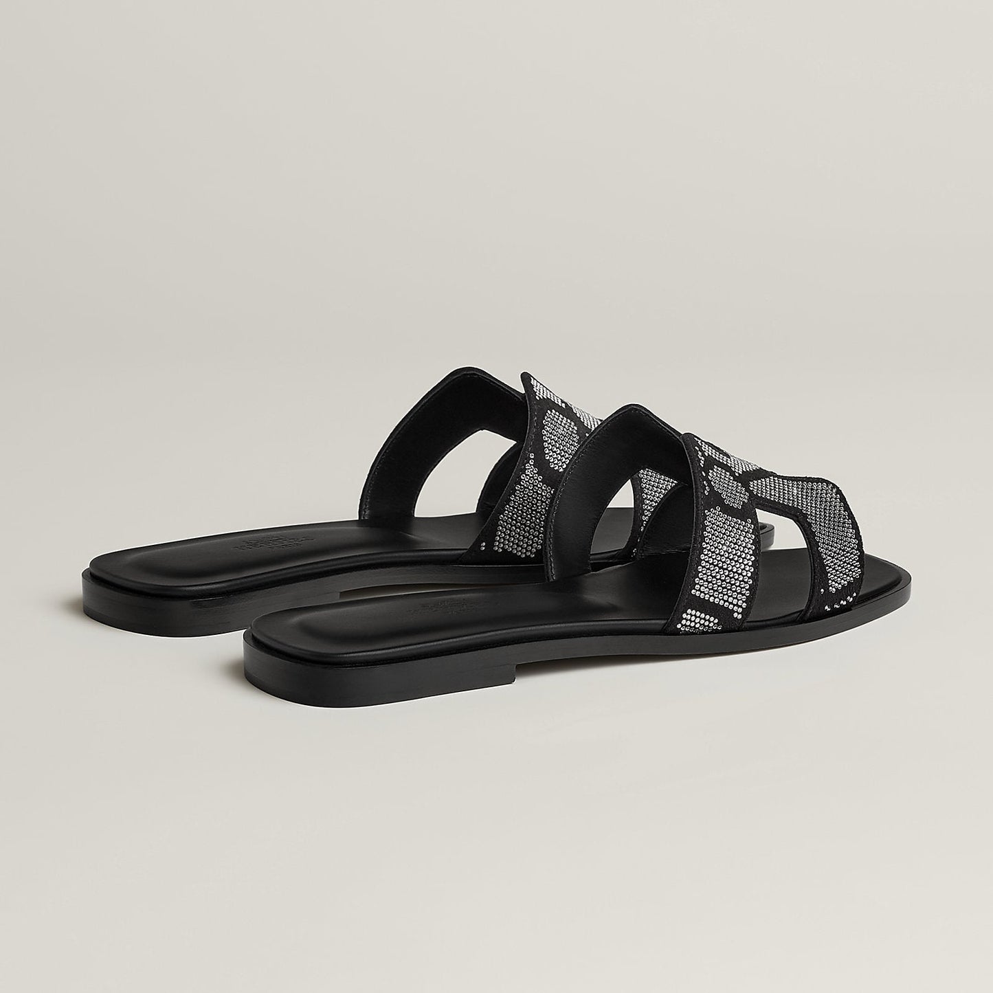 Hermès Oran Sandals - Noir / Cristal