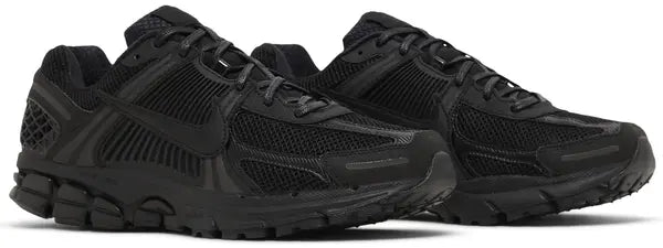 Nike Air Zoom Vomero 5 'Triple Black'