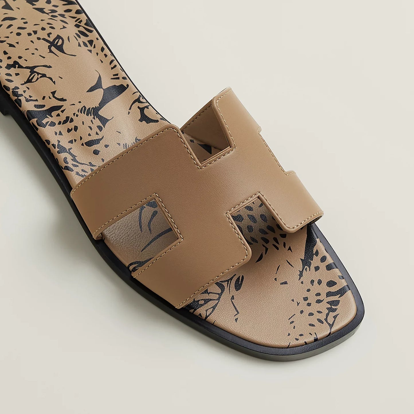 Hermès Oran Sandals - Beige Argile