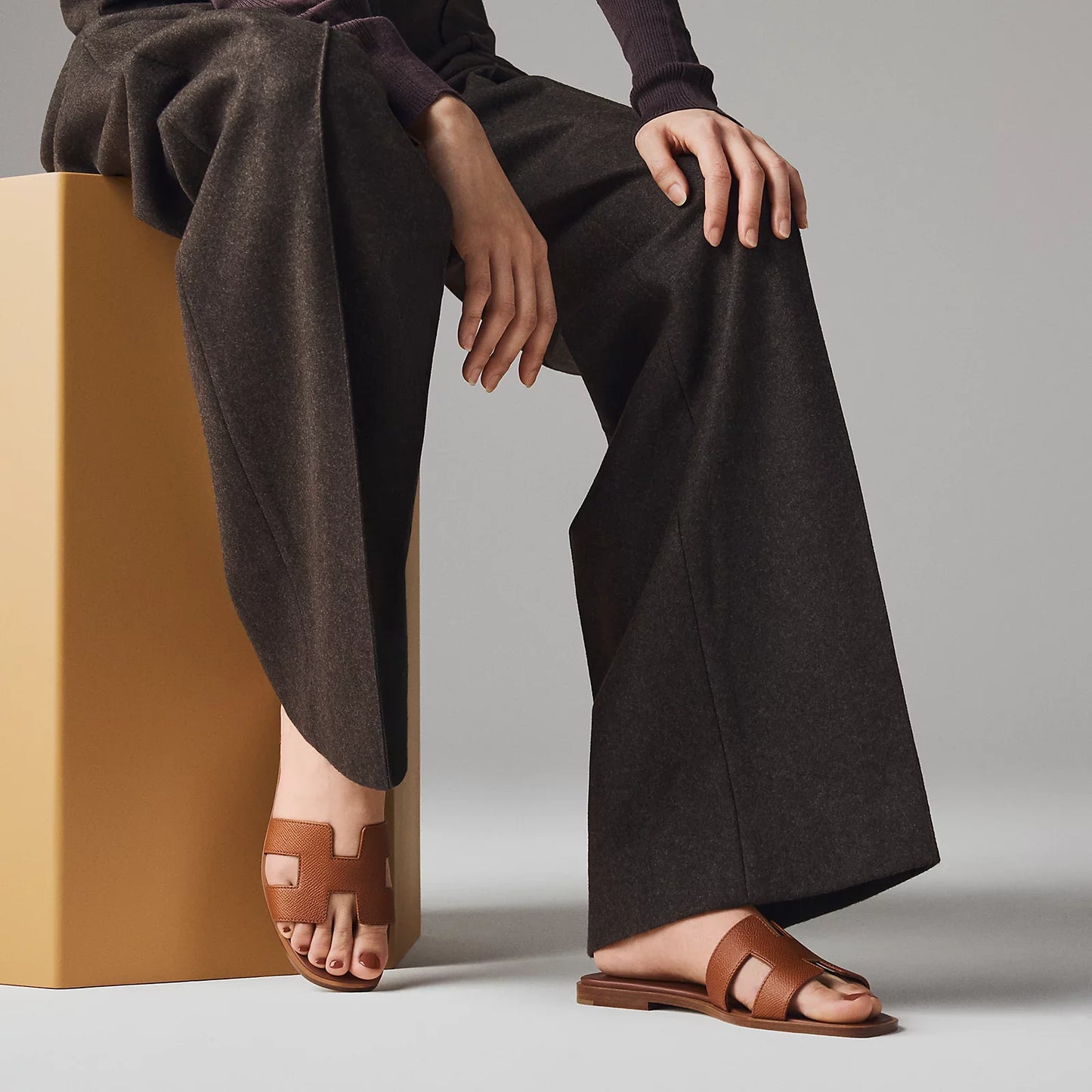 Hermès Oran Sandals - Gold
