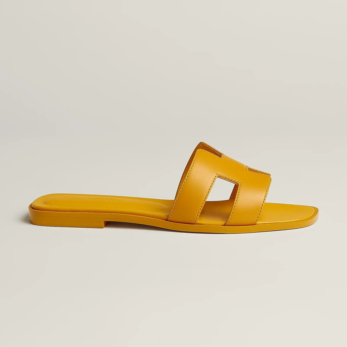 Hermès Oran Sandals - Jaune Topaze