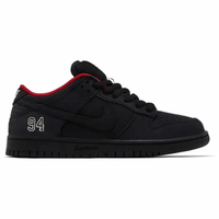 Supreme x Nike Dunk Low SB 'Black'