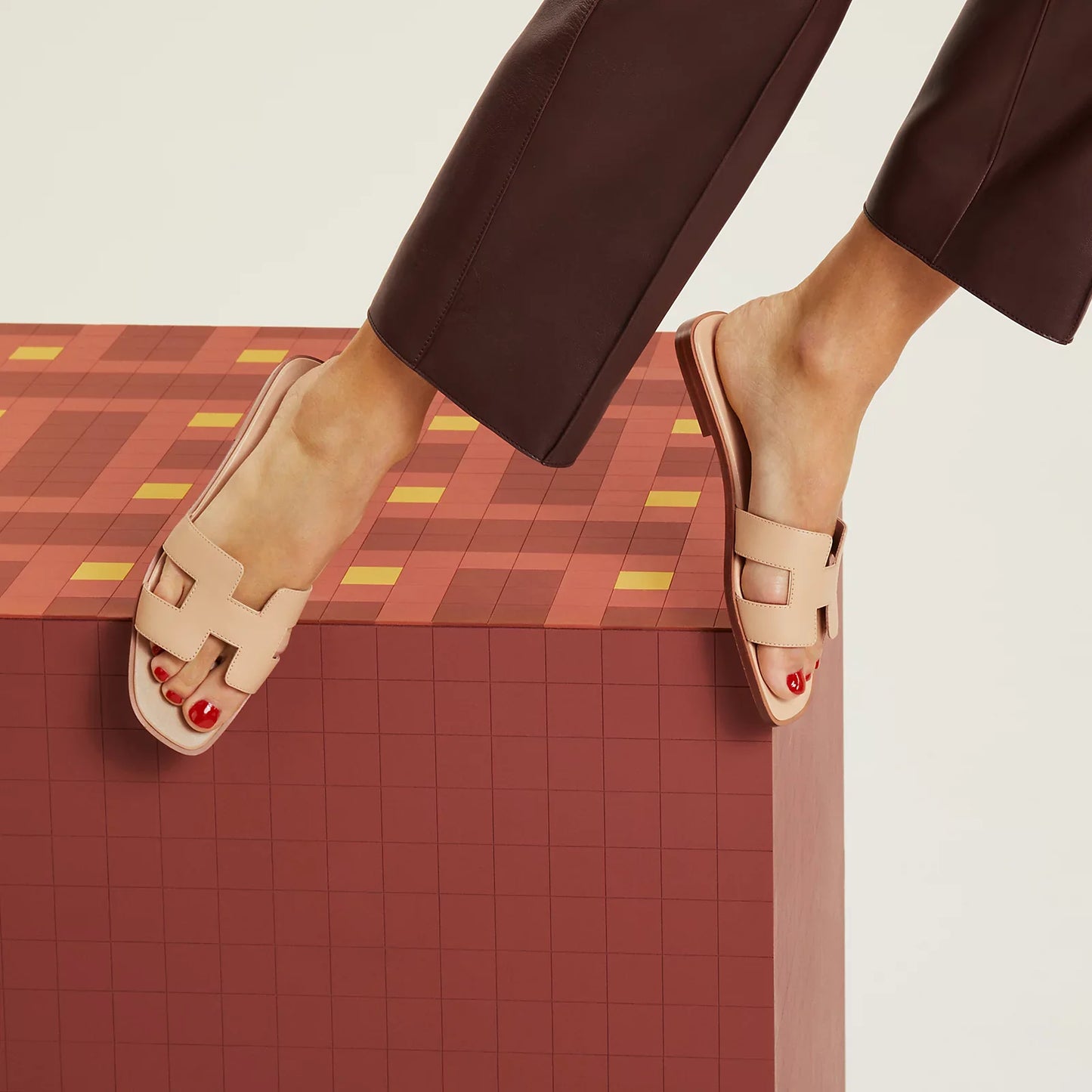 Hermès Oran Sandals - Beige Natura