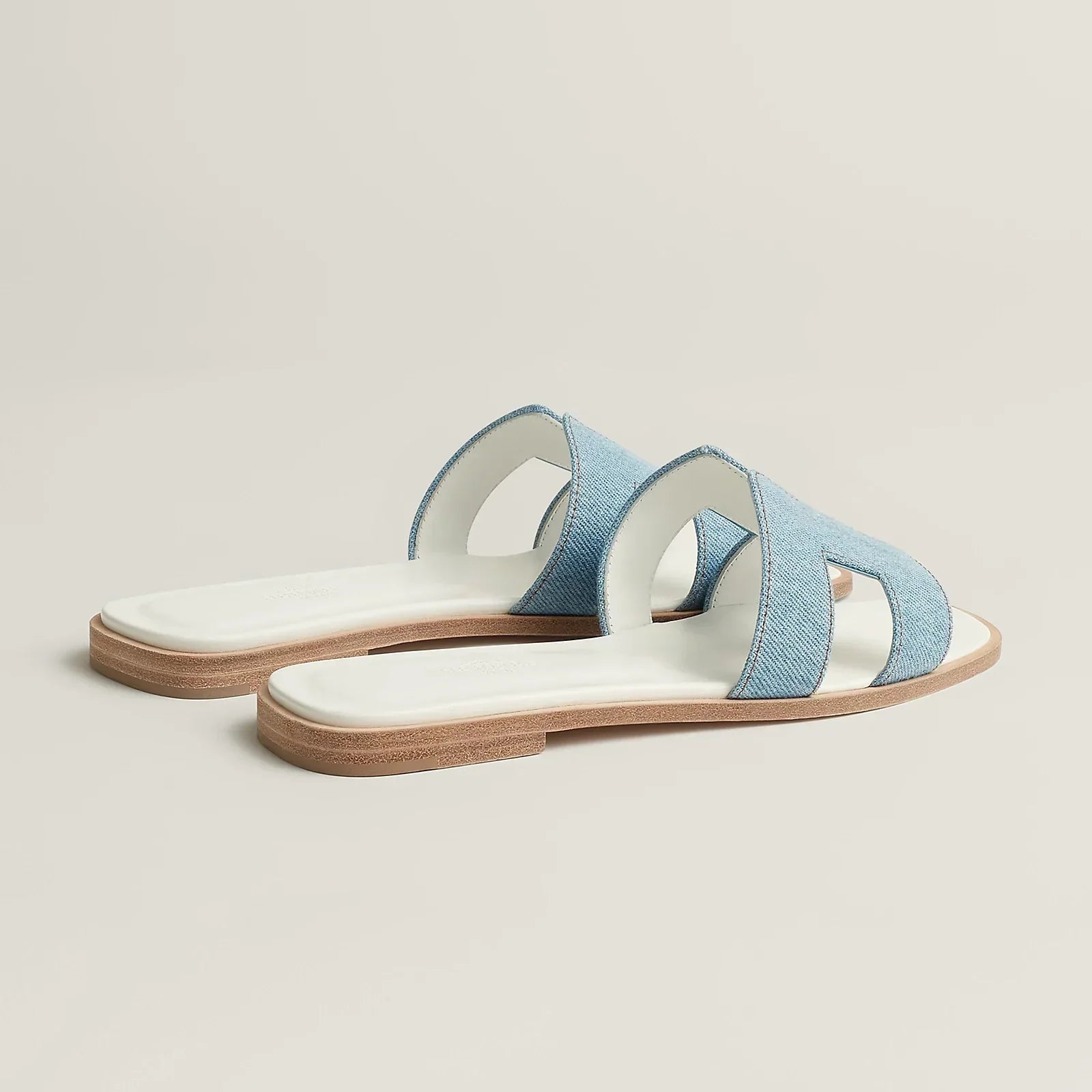 Hermès Oran Sandals - Bleu Clair