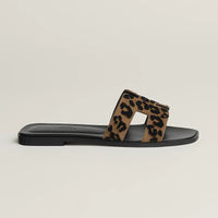 Hermès Oran Sandals - Brun Fumé / Noir