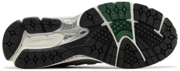 New Balance 1906R 'Silver Metallic Nightwatch Green'