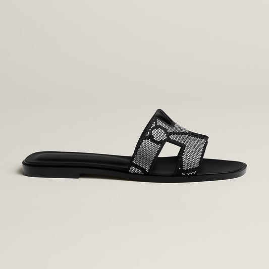 Hermès Oran Sandals - Noir / Cristal
