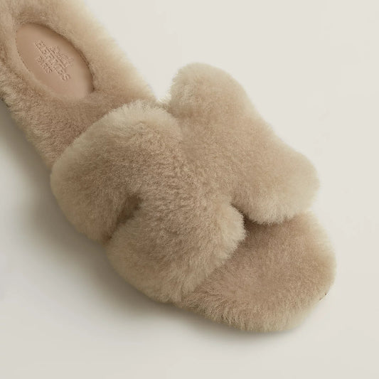 Hermès Oran Sandals - Beige Camel
