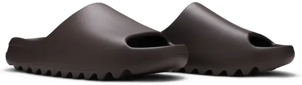 adidas Yeezy Slides 'Soot' 2021